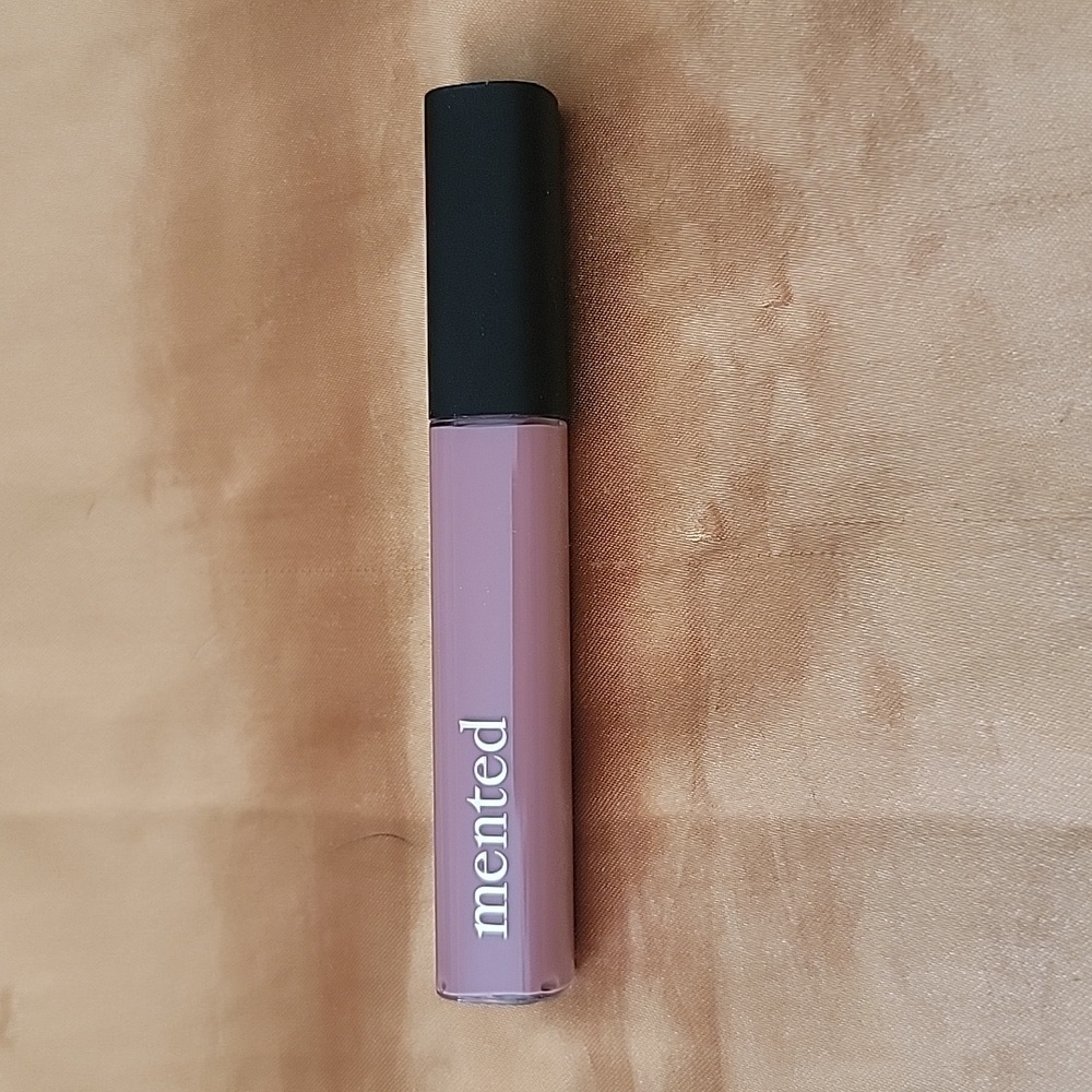 NIB Mented Cosmetics  Lip Gloss PINK ABOUT ME